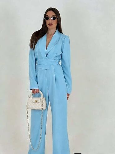 Ženski elegantni kombinezon sa rever kragnom i dugim rukavima. - na lalafo.rs — 2 Ženski elegantni kombinezon sa rever kragnom i dugim rukavima. - — 2