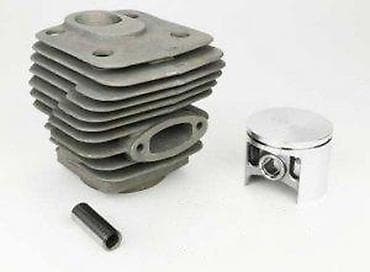 Set cilindar + klip za dvotaktni motor Opis: - Komplet sadrži na lalafo.rs Set cilindar + klip za dvotaktni motor Opis: - Komplet sadrži