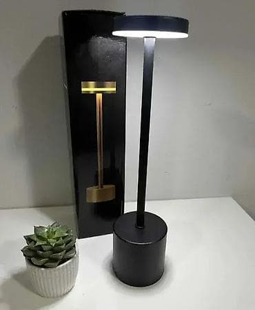Bežična crna LED dekorativna stona lampa na touch 💡 Punjiva stona LED na lalafo.rs — 1 Bežična crna LED dekorativna stona lampa na touch 💡 Punjiva stona LED — 1