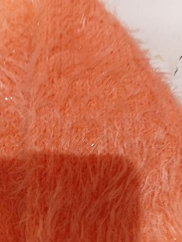 kom sa etiketom: Džemper Atmosphere – narandžasti, „fuzzy“/dlakasti, sa diskretnim at lalafo.rs — 6 kom sa etiketom: Džemper Atmosphere – narandžasti, „fuzzy“/dlakasti, sa diskretnim — 6