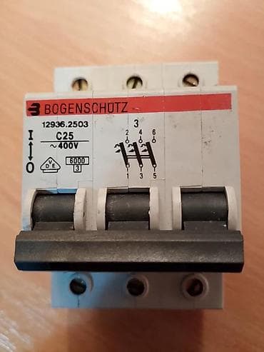 BOGENSCHUTZ automatski osigurač 12936.2503 3P. BOGENSCHuTZ automatski at lalafo.rs — 1 BOGENSCHUTZ automatski osigurač 12936.2503 3P. BOGENSCHuTZ automatski — 1