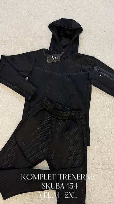 Personal Items: Sportwear Nike, color - Multicolored at lalafo.rs — 6 Personal Items: Sportwear Nike, color - Multicolored — 6