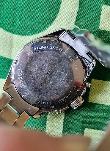 Fossil muški hronograf sat - Kućište i narukvica od nerđajućeg na lalafo.rs — 9 Fossil muški hronograf sat - Kućište i narukvica od nerđajućeg — 9