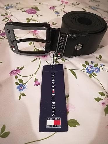 Novi muski kozni markirani kais Tommy Hilfiger u crnoj boji. Zemlja na lalafo.rs — 4 Novi muski kozni markirani kais Tommy Hilfiger u crnoj boji. Zemlja — 4