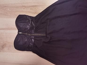 Gotički top i bralet – set 1) Crni crop top sa tankim bretelama - at lalafo.rs — 10 Gotički top i bralet – set 1) Crni crop top sa tankim bretelama - — 10