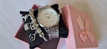 Sat + narukvica ❤️❤️3300 din ❤️❤️ Satovi su od hirurskog na lalafo.rs — 4 Sat + narukvica ❤️❤️3300 din ❤️❤️ Satovi su od hirurskog — 4