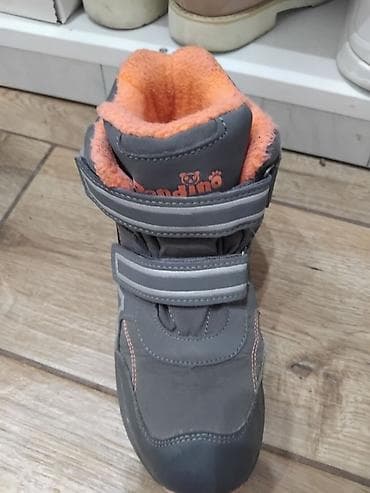 Vodootporne cizmice za devojcice,pretople,preudobne.Vel 32-33,merim na lalafo.rs — 3 Vodootporne cizmice za devojcice,pretople,preudobne.Vel 32-33,merim — 3