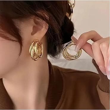 Srebrne minđuše – polu-karike sa cirkonima Od nerđajućeg Hiruškog na lalafo.rs — 6 Srebrne minđuše – polu-karike sa cirkonima Od nerđajućeg Hiruškog — 6