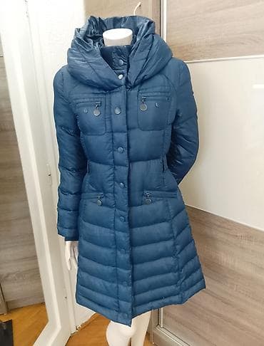 Izuzetna Benetton perjana jakna br 44 Jakna specijalno kreirana za na lalafo.rs — 2 Izuzetna Benetton perjana jakna br 44 Jakna specijalno kreirana za — 2