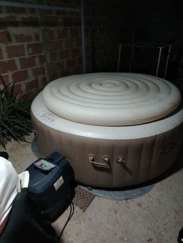 Ironing Boards: Intex prenosni naduvni spa/jacuzzi sa spoljnim agregatom - Okrugli at lalafo.rs — 1 Ironing Boards: Intex prenosni naduvni spa/jacuzzi sa spoljnim agregatom - Okrugli — 1