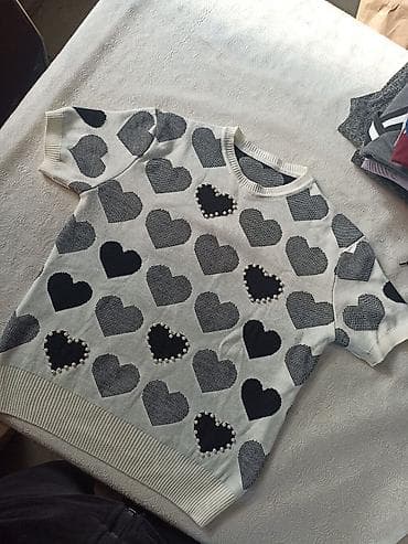 Ženska topla garderoba – 4 komada 1) Flis jaknica na rajsferšlus - na lalafo.rs — 6 Ženska topla garderoba – 4 komada 1) Flis jaknica na rajsferšlus - — 6