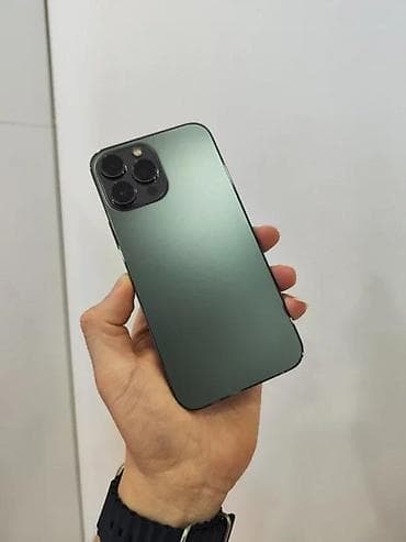 Apple iPhone – zelena nijansa, sa trostrukom zadnjom kamerom i LED na lalafo.rs Apple iPhone – zelena nijansa, sa trostrukom zadnjom kamerom i LED