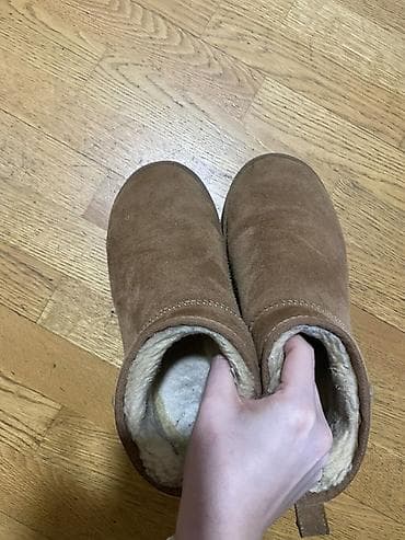 Ugg obuća 40, bоја - Braon na lalafo.rs — 5 Ugg obuća 40, bоја - Braon — 5