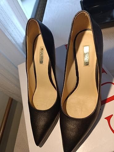 Guess 38 par puta obuvene. Kožne na lalafo.rs — 2 Guess 38 par puta obuvene. Kožne — 2