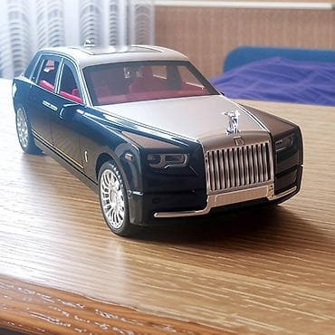 Nov model automobila Rols Rojs Fantom. Napravljen je od kvalitetne ABS na lalafo.rs — 10 Nov model automobila Rols Rojs Fantom. Napravljen je od kvalitetne ABS — 10