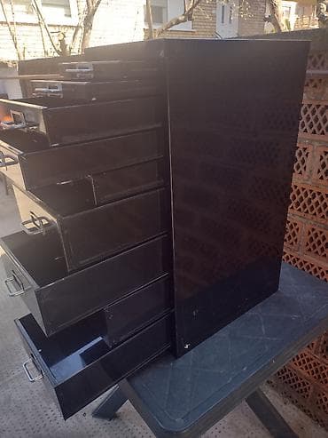 Hand Tools: Metalni fiokar/ormarić sa 9 fioka - Metalni fiokar/ormarić donešen at lalafo.rs — 2 Hand Tools: Metalni fiokar/ormarić sa 9 fioka - Metalni fiokar/ormarić donešen — 2