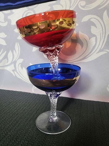 Antiques: Case murano kristal,za zestoko pice 1950g+. Case su bez ostecenja,sve at lalafo.rs — 7 Antiques: Case murano kristal,za zestoko pice 1950g+. Case su bez ostecenja,sve — 7