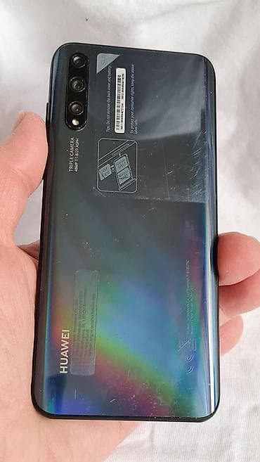 Huawei pametni telefon sa ekranom pune površine i „teardrop” notchem at lalafo.rs — 2 Huawei pametni telefon sa ekranom pune površine i „teardrop” notchem — 2