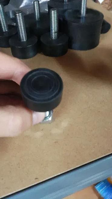 zenske broj: Gumeni vibroizolatori za toplotne pumpe raznih težina 🔧 Već godinama at lalafo.rs — 2 zenske broj: Gumeni vibroizolatori za toplotne pumpe raznih težina 🔧 Već godinama — 2