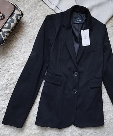 kom sa etiketom: STRADIVARIUS strukiran duži sako preko struka u crnoj boji nov sa at lalafo.rs — 5 kom sa etiketom: STRADIVARIUS strukiran duži sako preko struka u crnoj boji nov sa — 5