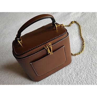 ZARA braon torbica – 3000 dinara - Model: kutijasta/boxy mini torbica at lalafo.rs — 2 ZARA braon torbica – 3000 dinara - Model: kutijasta/boxy mini torbica — 2