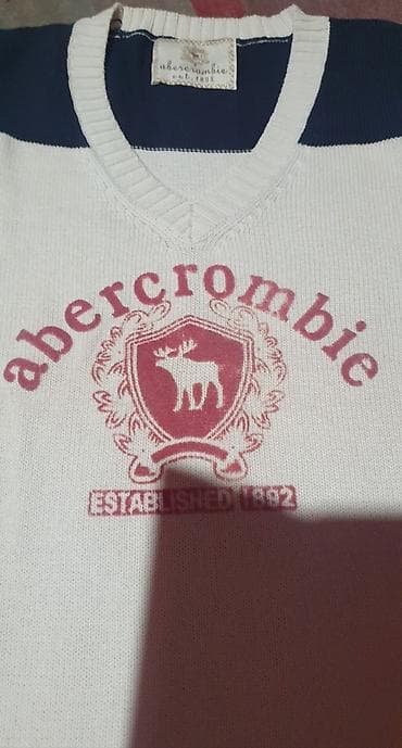 Abercrombie fitch original džemper deciji za devojčice. Dzemper je at lalafo.rs — 2 Abercrombie fitch original džemper deciji za devojčice. Dzemper je — 2