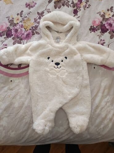 Bebi zimsko odelce/kombez sa kapuljačom, krem bele boje, od mekog na lalafo.rs Bebi zimsko odelce/kombez sa kapuljačom, krem bele boje, od mekog