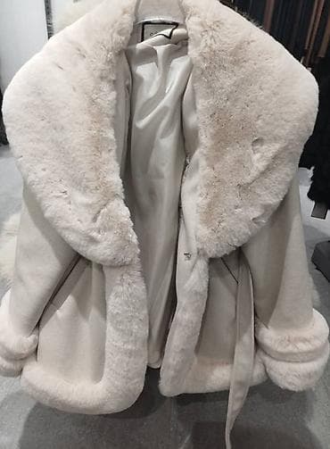 Jako lepe jakne za krupnije dame Cena 10000 Vel. 42 i 44 broja at lalafo.rs — 1 Jako lepe jakne za krupnije dame Cena 10000 Vel. 42 i 44 broja — 1