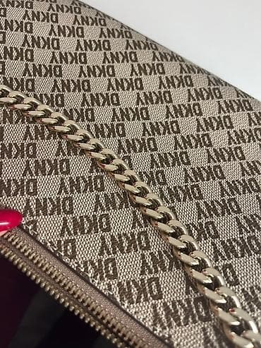 Personal Items: DKNY Donna Karan ženska torba – crossbody/shoulder model - at lalafo.rs — 3 Personal Items: DKNY Donna Karan ženska torba – crossbody/shoulder model - — 3