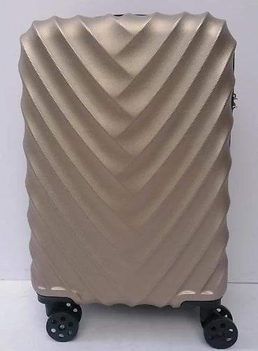 Travel suitcases and bags: Tvrdi kofer za putovanja – kabinski format - Materijal: ABS/plastika at lalafo.rs — 3 Travel suitcases and bags: Tvrdi kofer za putovanja – kabinski format - Materijal: ABS/plastika — 3