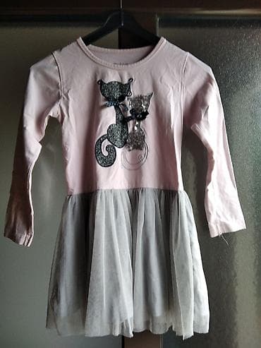Haljinica br .116 u dobrom stanju at lalafo.rs Haljinica br .116 u dobrom stanju