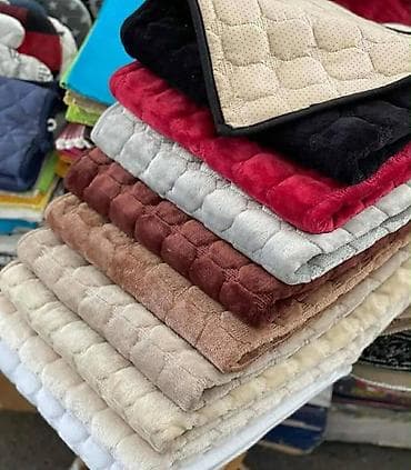 Plišani prekrivači/flekere sa 3D kockastim reljefom - Materijal na lalafo.rs — 5 Plišani prekrivači/flekere sa 3D kockastim reljefom - Materijal — 5