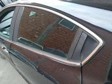 Alfa Romeo Giulietta zatamnjena stakla fabricka. Alfa Romeo Giulietta na lalafo.rs Alfa Romeo Giulietta zatamnjena stakla fabricka. Alfa Romeo Giulietta
