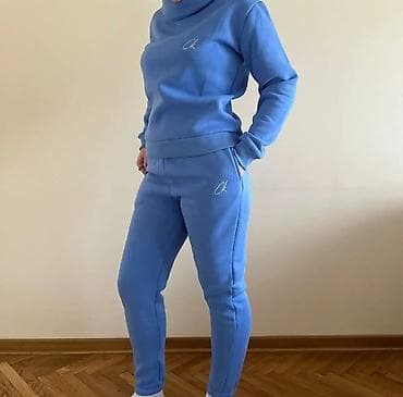 Ženski komplet trenerke – duks i donji deo - Model: duks sa visokim na lalafo.rs Ženski komplet trenerke – duks i donji deo - Model: duks sa visokim