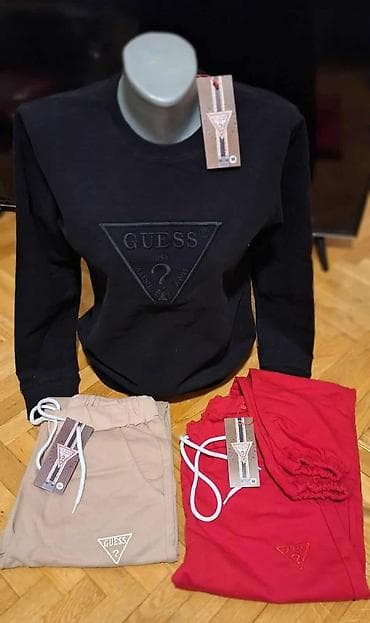 Duks i dva donja dela M veličina. Cena 3700 dinara na lalafo.rs — 2 Duks i dva donja dela M veličina. Cena 3700 dinara — 2