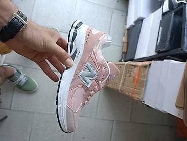 Brojevi 36 do 46
3900 na lalafo.rs — 2 Brojevi 36 do 46
3900 — 2