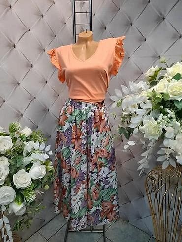 Women's Clothing: 04. pantalone 2000
majica 2000 at lalafo.rs — 1 Women's Clothing: 04. pantalone 2000
majica 2000 — 1