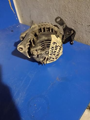 Alternator za Opel Astra G - Kompatibilnost: Opel Astra G - Motor na lalafo.rs — 2 Alternator za Opel Astra G - Kompatibilnost: Opel Astra G - Motor — 2