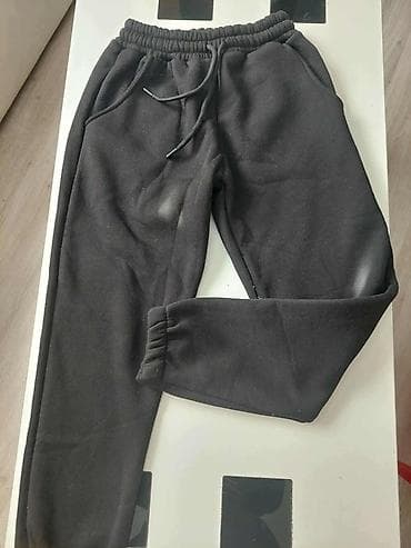 Zenske termo,zimske trenerke Pamuk imaju dzepove i uckur Crne Vel na lalafo.rs — 2 Zenske termo,zimske trenerke Pamuk imaju dzepove i uckur Crne Vel — 2