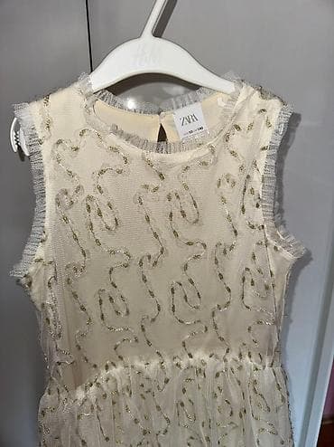 Zara haljina vel. 10
Jednom obucena, kao nova, predivna na lalafo.rs — 3 Zara haljina vel. 10
Jednom obucena, kao nova, predivna — 3