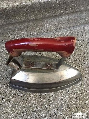 Irons: Starinska pegla, prva pegla na struju, potpuno ispravna, sa kablom i at lalafo.rs — 6 Irons: Starinska pegla, prva pegla na struju, potpuno ispravna, sa kablom i — 6