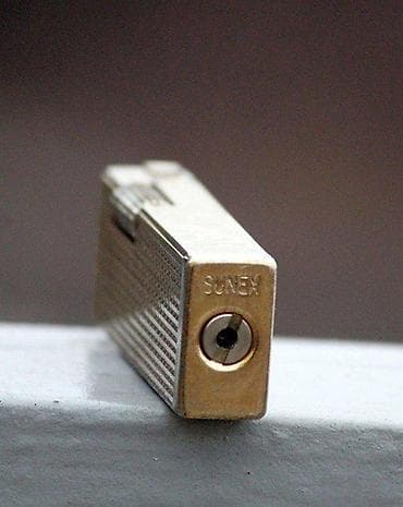 SUNEX Korea Vintage Rare upaljač. EXTRA RARE. Masivan korejski upaljač na lalafo.rs — 4 SUNEX Korea Vintage Rare upaljač. EXTRA RARE. Masivan korejski upaljač — 4