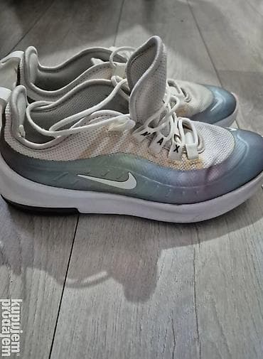 Nike original ocuvane bez ostecenja na lalafo.rs — 6 Nike original ocuvane bez ostecenja — 6