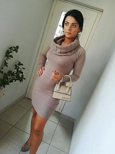 Rolka tunika premekana prelepa
Povoljno na lalafo.rs — 1 Rolka tunika premekana prelepa
Povoljno — 1