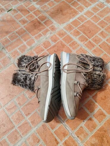 Čizme, 41 na lalafo.rs Čizme, 41