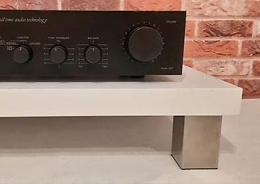 Odlično očuvano pojačalo marke Denon PMA-707 Zvučno izvanredno na lalafo.rs — 3 Odlično očuvano pojačalo marke Denon PMA-707 Zvučno izvanredno — 3