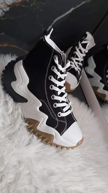 Crne
36 37 38 40
Cena 4200din na lalafo.rs — 4 Crne
36 37 38 40
Cena 4200din — 4