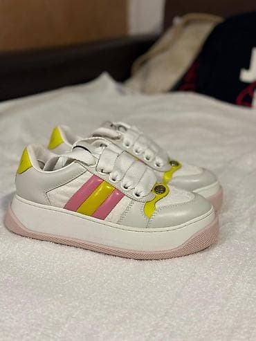 Gucci ženske patike – model sa platformom - Materijali: kombinacija na lalafo.rs — 4 Gucci ženske patike – model sa platformom - Materijali: kombinacija — 4