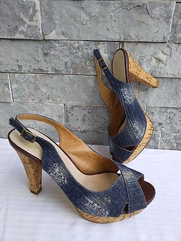 Obuća po 100 din,nemaju oštećenja at lalafo.rs — 3 Obuća po 100 din,nemaju oštećenja — 3