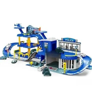 Policijska stanica sa garažom – 82 dela Garaža policije sa 82 komada na lalafo.rs Policijska stanica sa garažom – 82 dela Garaža policije sa 82 komada